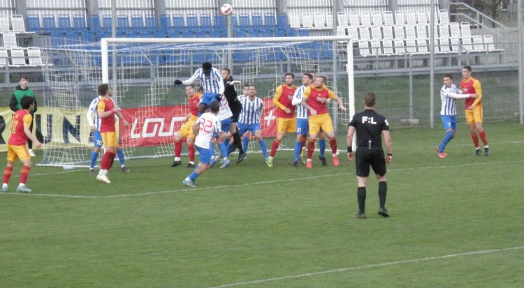 Eskáčko skolilo legendu