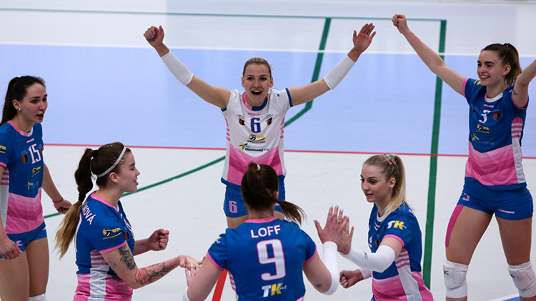 Adéla Stavinohová: „Já jsem nám věřila, že můžeme mít  na to vyřadit Duklu a jít až do finále. TEĎ ZKUSÍME TITUL!“