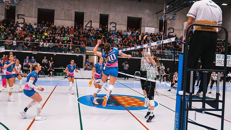 Finále číslo 2: vékáčko své soupeřky doma přejelo!