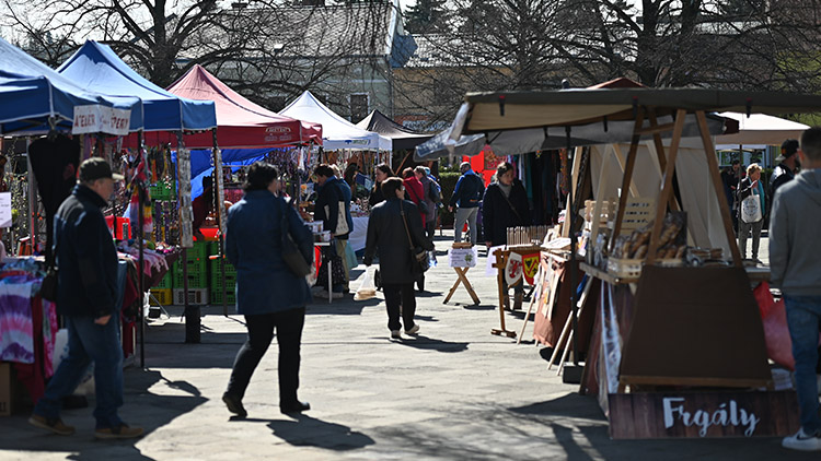 Vánoční trhy v Konici se převlékly do jarního kabátu 
