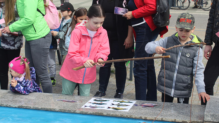 Den Země s ekojarmarkem pobavil i poučil