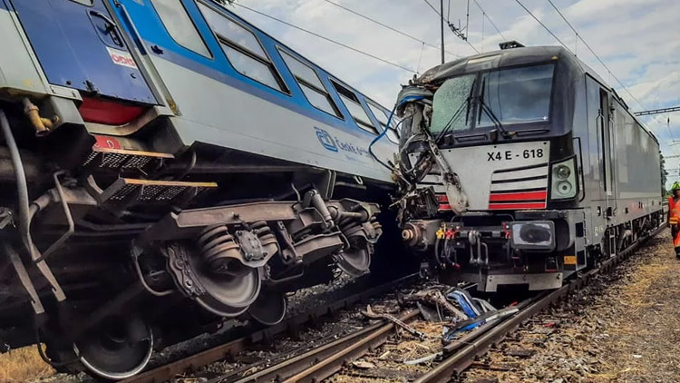 Srážka vlaků má svého viníka!