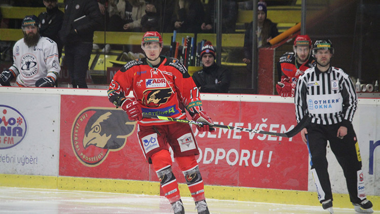 Deset odchodů, Totter zůstává v klidu