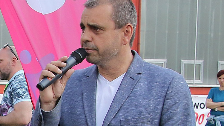 „Honza Železný tentokrát dorazit nemohl,  ale Jirka Mužík byl skvělým patronem,“  vysvětlil Dalibor Ovečka