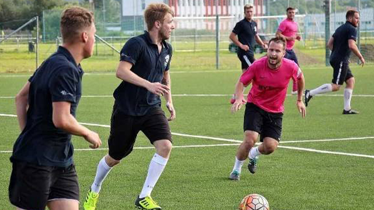 Kontumace i dva nedohrané zápasy, dramatický týden na hřištích