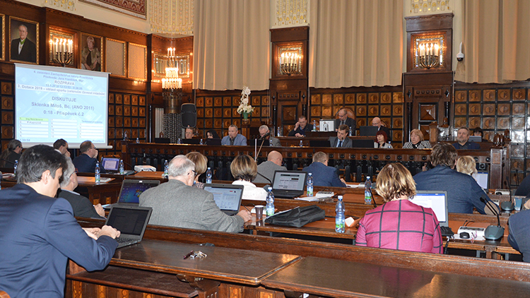 Radní vyhlásili konkurz