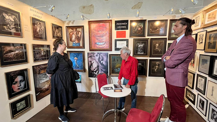 Jan Saudek bude na plumlovském zámku  poprvé vystavovat s manželkou
