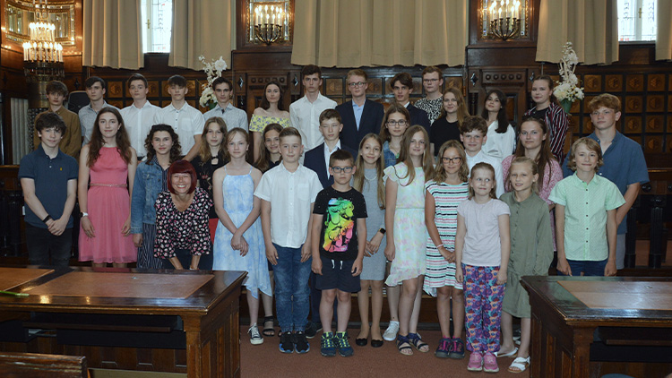 Otevírá dveře k úspěchu svých studentů: CAMBRIDGE NA 100 %