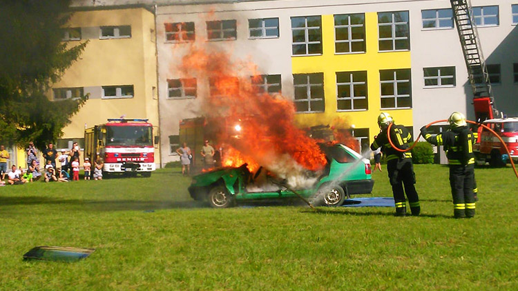 Když oslavy, tak velké. V Čelechovicích  si hasiči připomněli 100 let