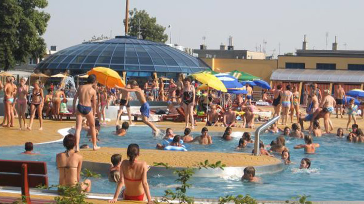 Vykoupat se můžete v celém regionu