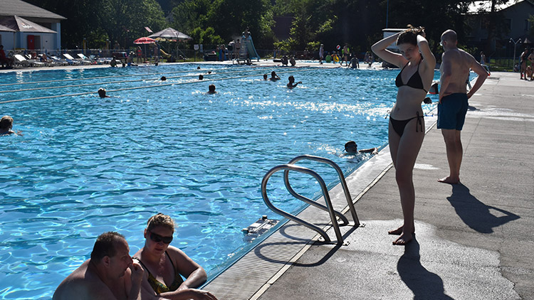 Koupaliště ve Stražisku parádně osvěžilo i v tropech 