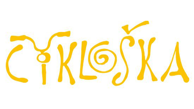 Na břehu přehrady to opět žije