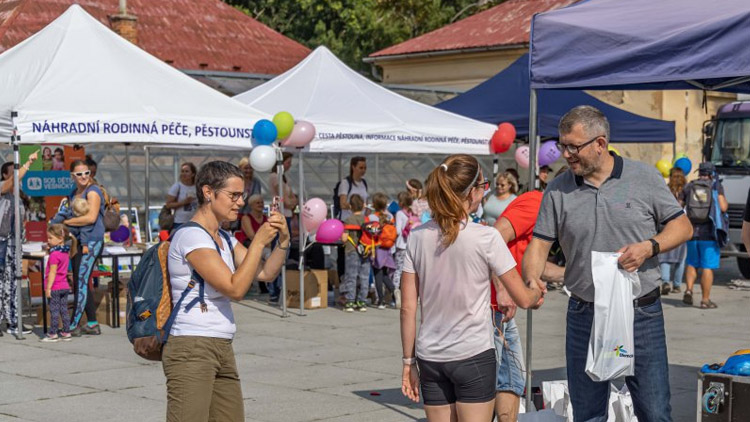 Chcete být obcí přátelskou rodině? Zapojte se do projektu Olomouckého kraje