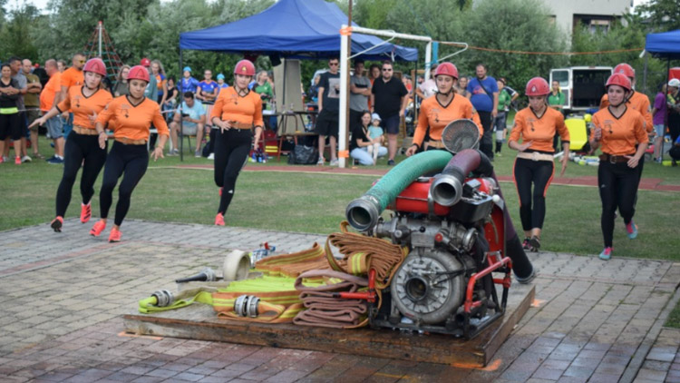 105 družstev soutěžilo v sobotu v Bílovicích. Muži Sychotína pokořili rekord trati