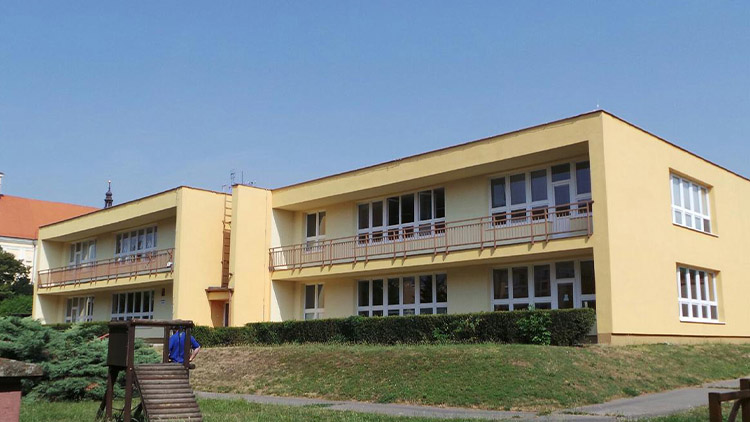 V Kostelci opraví byt pro Ukrajince