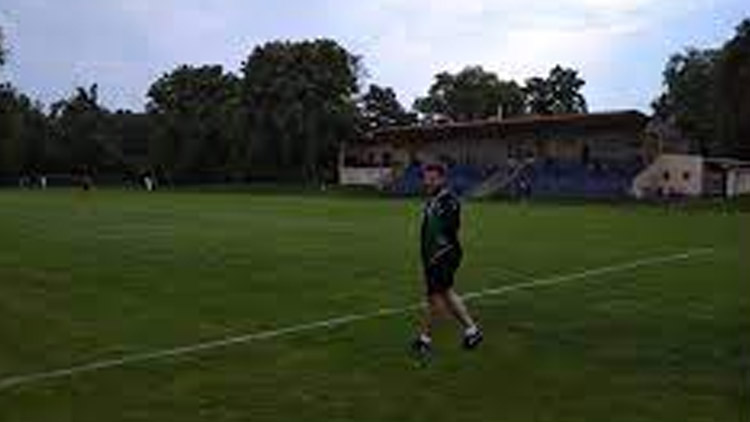 Fotbalové šatny vyhlíží dotace. Už roky