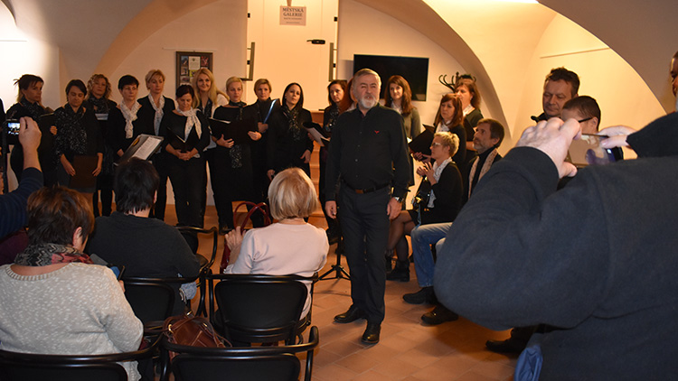 Prostějovští fotografové zvou na vernisáž do zámku