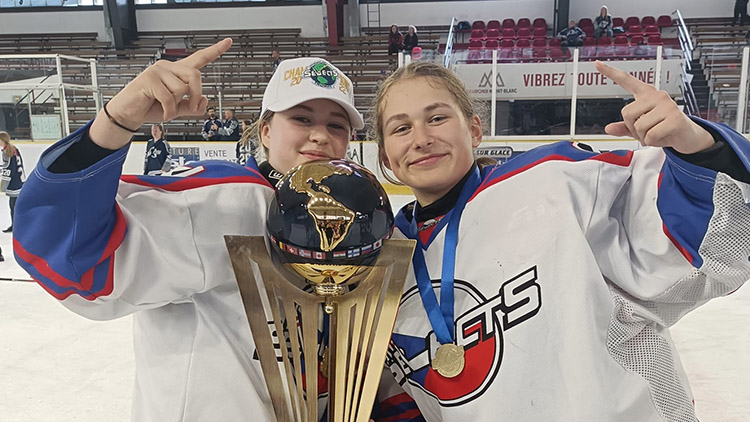 Aneta Florýková a Anna Horáková : „Chceme s kamarádkou do zahraničí...“