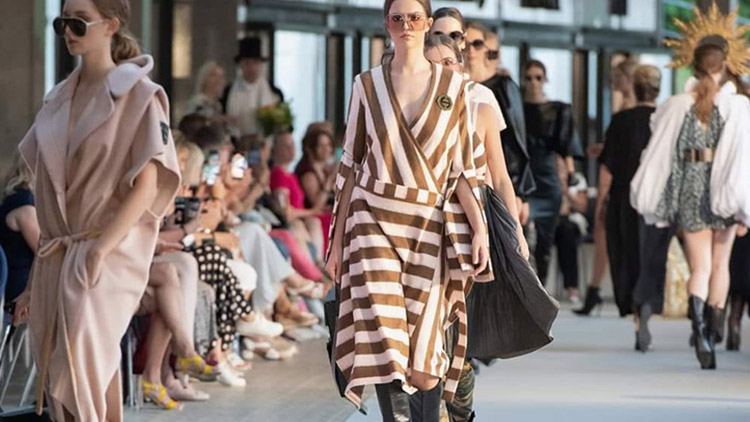 Chcete se ukázat na mole?