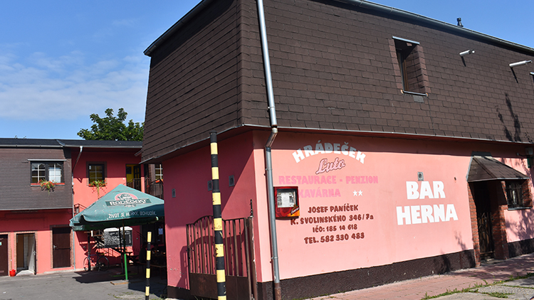 Ukradl tašku s notebookem, chytili ho u Luta