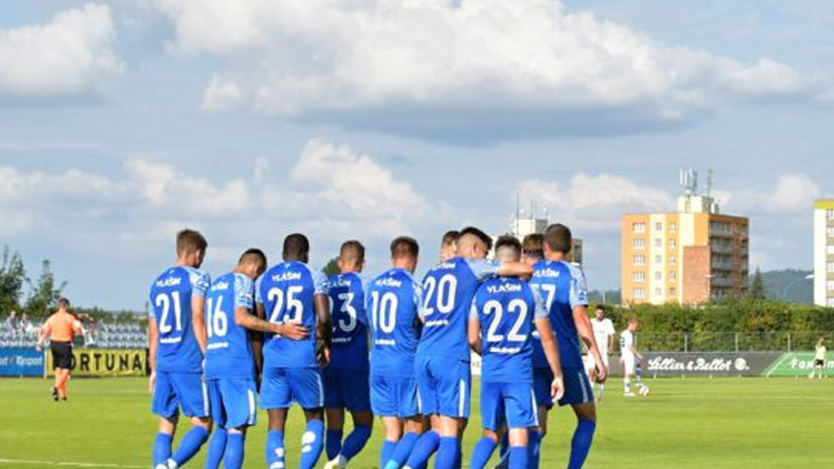 Hrozný debakl eskáčka ve Vlašimi