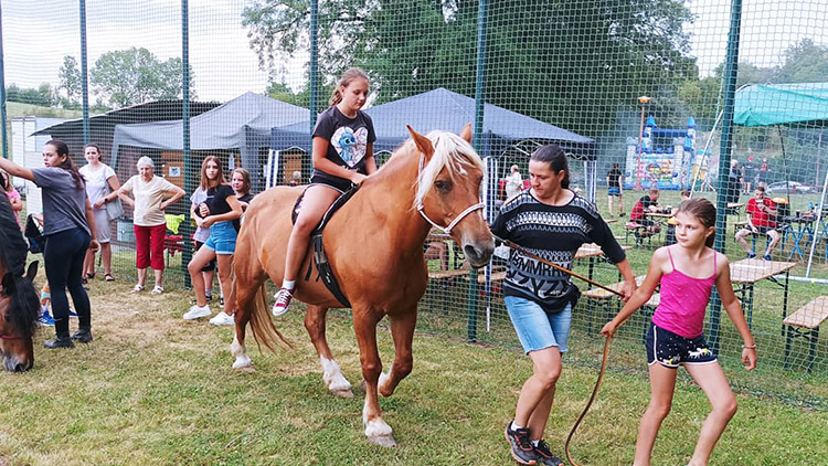 Ondrácké slavnosti léta nezastavilo ani nevlídné počasí