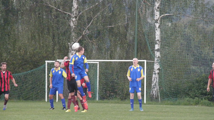   Jesenec-Dzbel vydoloval proti Ptení bod navrch