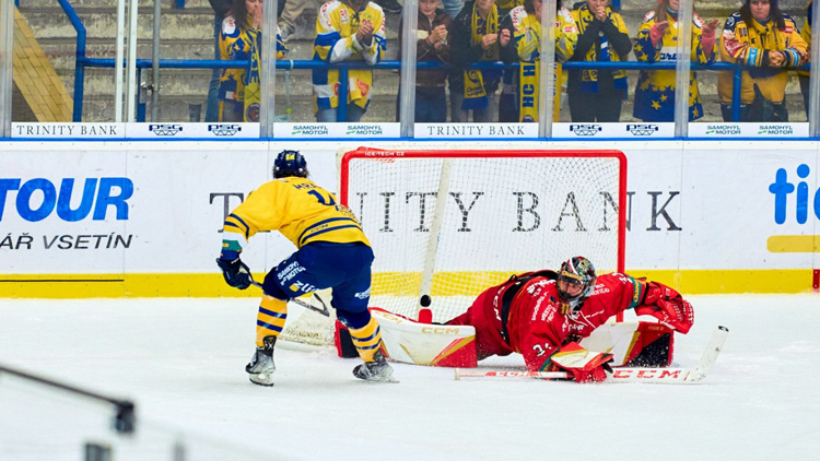 Důležité dva body! Jestřábi ukončili sérii proher ve Zlíně