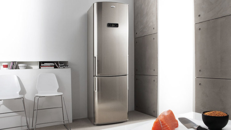 Prodával ledničku, o peníze naopak přišel