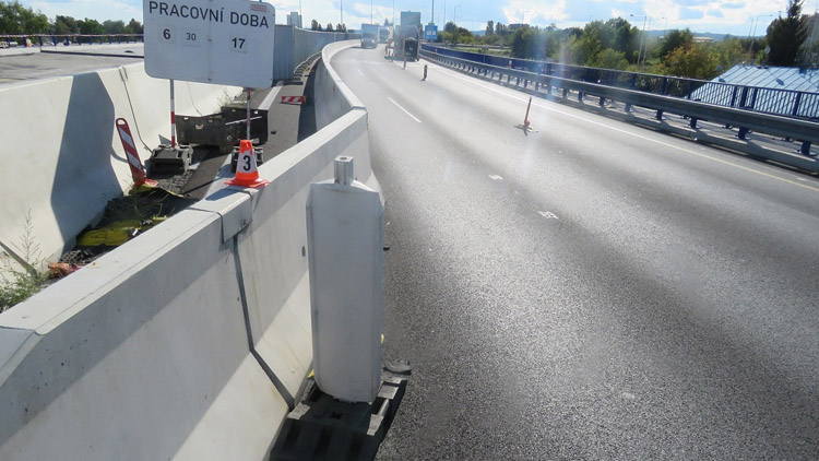 Policisté  hledají  svědky  dopravní  nehody