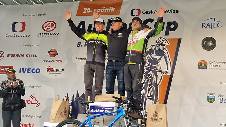 Pavel Kremla ze Skalky obhájil triumf na Author  Cupu horských kol v Bedřichově mezi muži 60+!