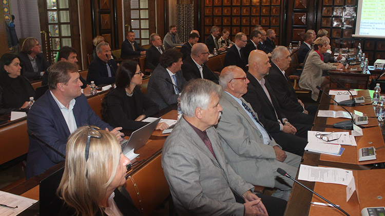 Volba primátora i dalších radních dle očekávání