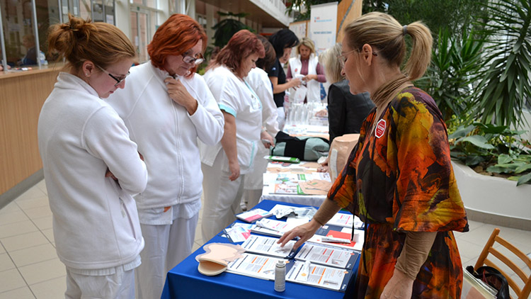 Z NEMOCNICE…  Proběhl den k celosvětové preventivní akci Stop dekubitům