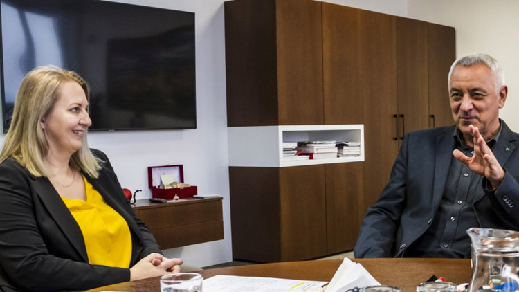 Novou vedoucí tiskového oddělení je expertka na komunikaci a vztahy s veřejností