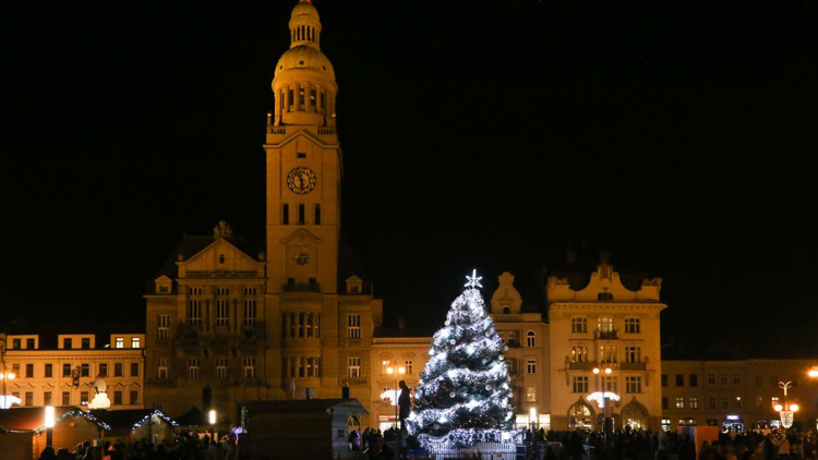 Za strom vděčí Prostějov i strážníkům