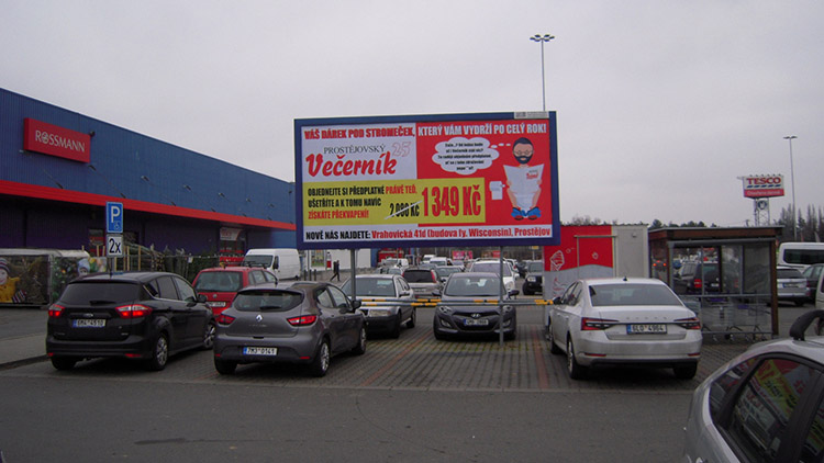 Večerník vyrazil do ulic,  láká na výhodné předplatné