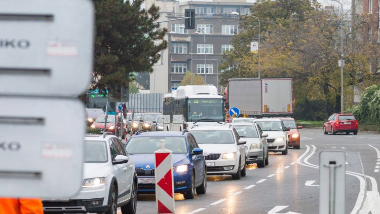Obrovská úleva pro řidiče i obyvatele Přerova. Začne stavba chybějící části dálnice