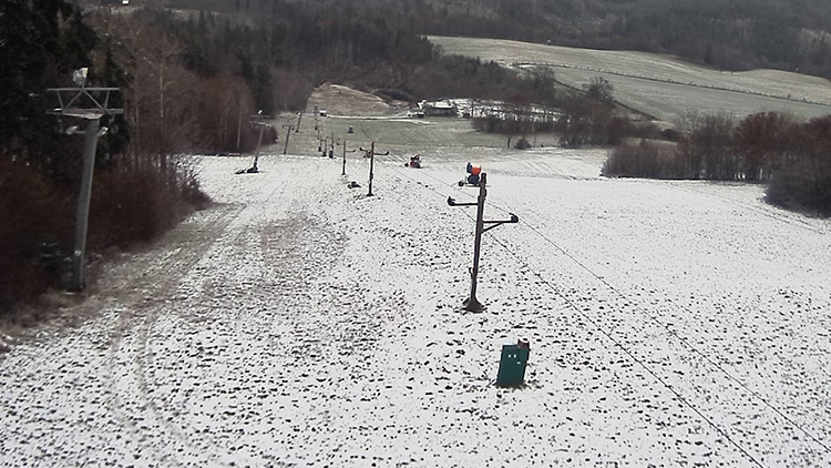 Kladky už zasněžují. A zdraží o 15 procent