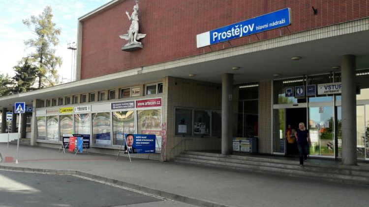 Budova vlakového nádraží slaví 70 let