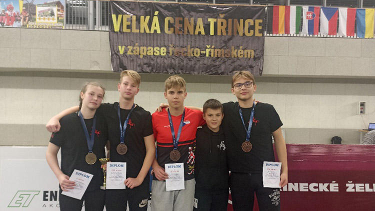 Závěr uplynulého roku byl pro čechovické zápasníky  nabitý, měli i domácí Memoriál Františka Nesvadbíka