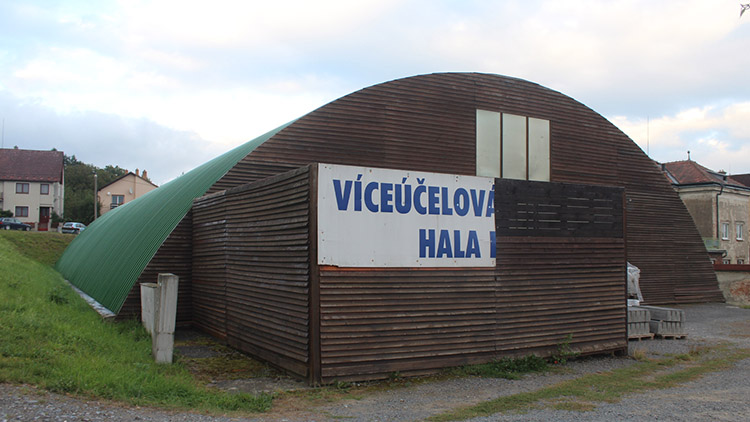 Kluziště v Konici ani letos  nebude. Dočká se opravy?