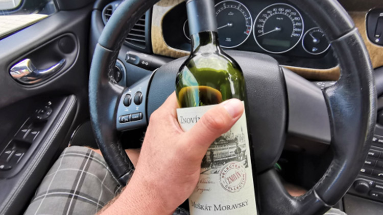 Málem putoval do vězení, zachránila ho dohoda o vině a trestu