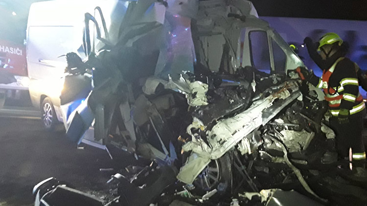 Tragický týden na silnicích v kraji. Za středu a čtvrtek vyhasly další dva životy