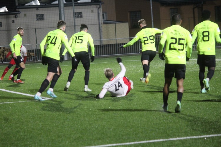 Eskáčko v nevlídném počasí padlo s Kroměříží