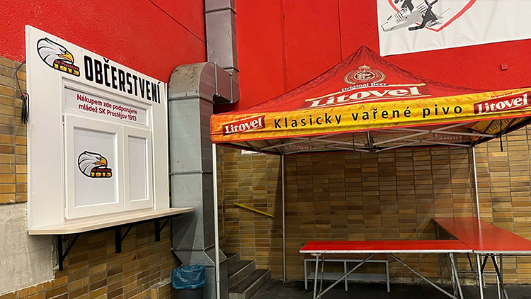 Hokejoví mládežníci dostali STOPku!