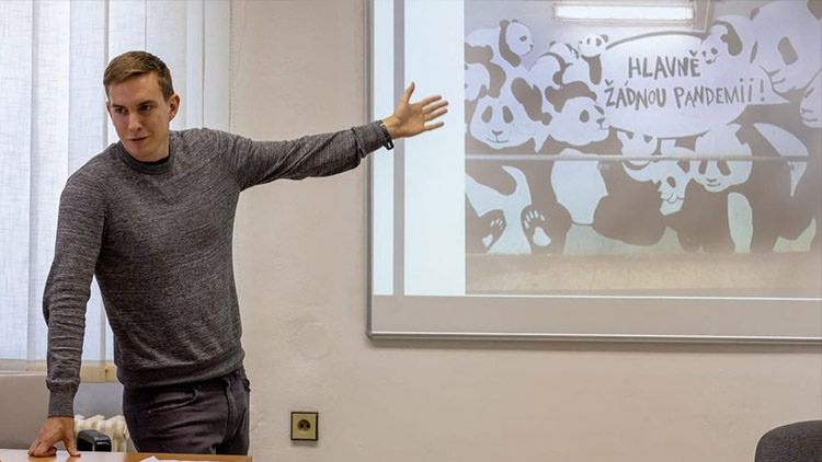  Dominik Voráč: „Když učitel přizná chybu, studenti jej tak nějak více uznávají“