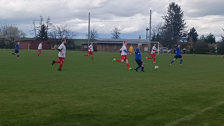 Rezerva Kostelce si vyšlápla na Držovice