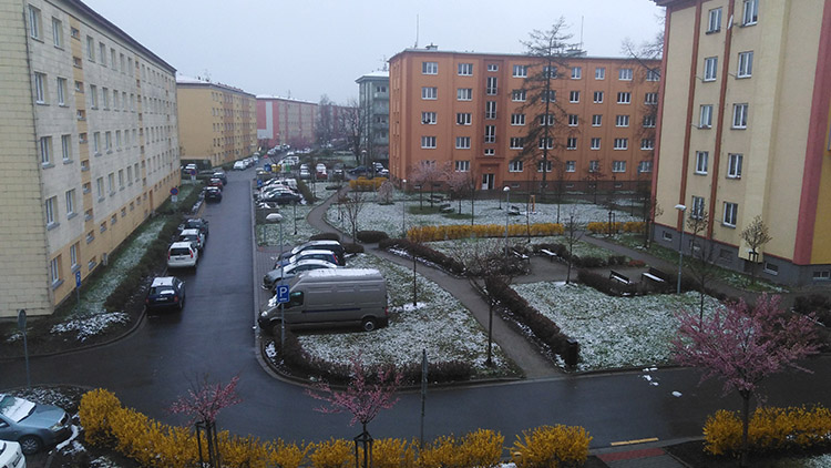 Velikonoční sobota byla skutečně bílá  