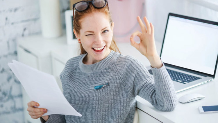 Virtuální asistentky vidět nejsou, jejich práce ovšem ano