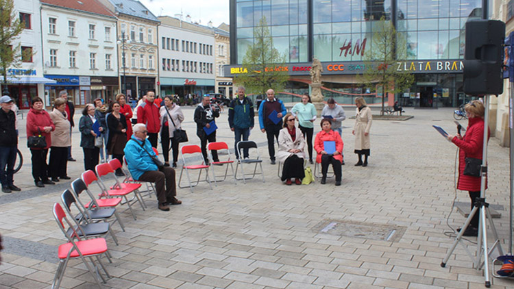 Prostějov se zapojí do čtení jmen obětí šoa